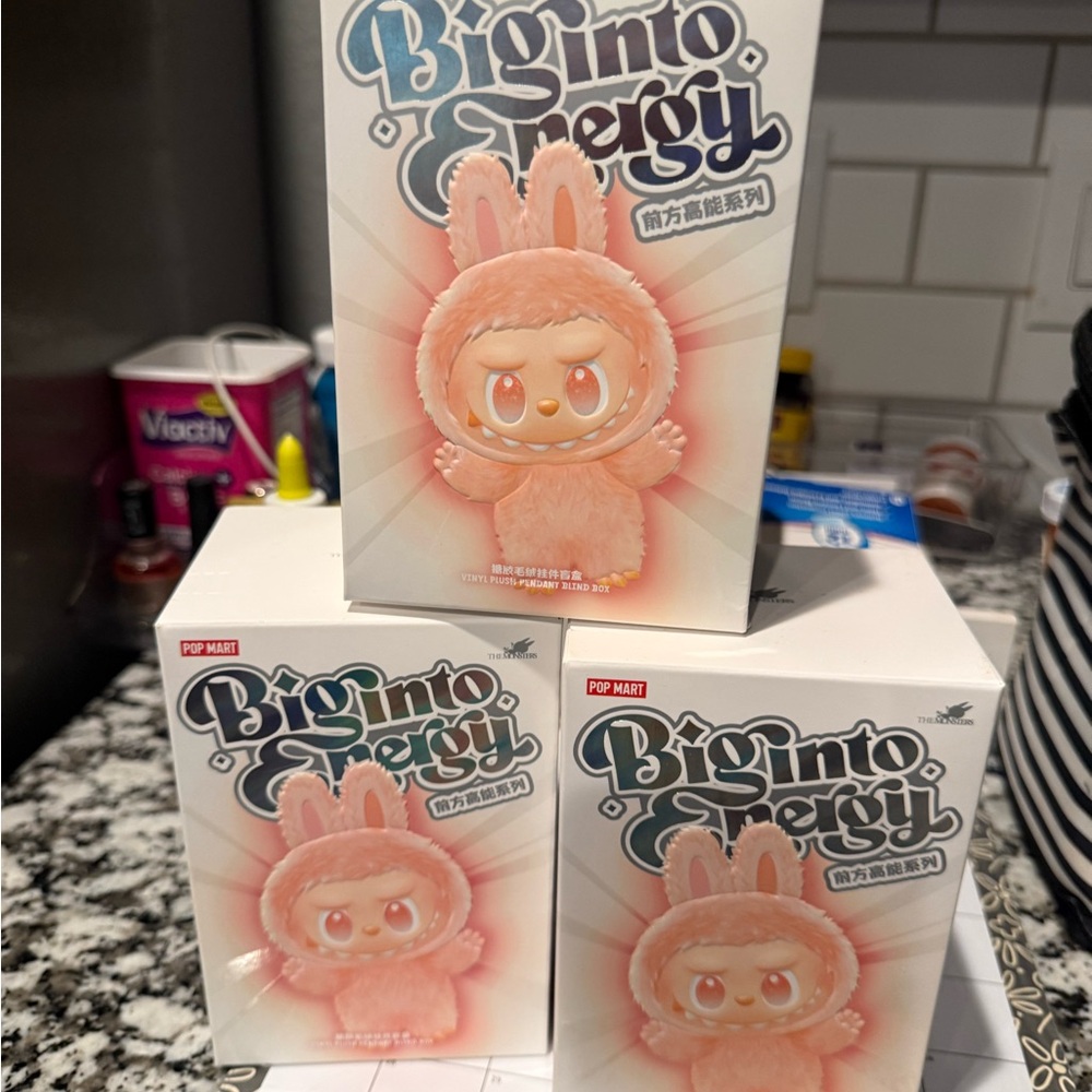 Pop Mart Big Into Energy -SERENITY